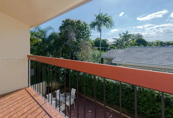 $2,350,000 | 4950 San Amaro Drive, Coral Gables, FL 33146