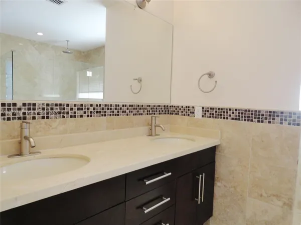 $2,350,000 | 4950 San Amaro Drive, Coral Gables, FL 33146