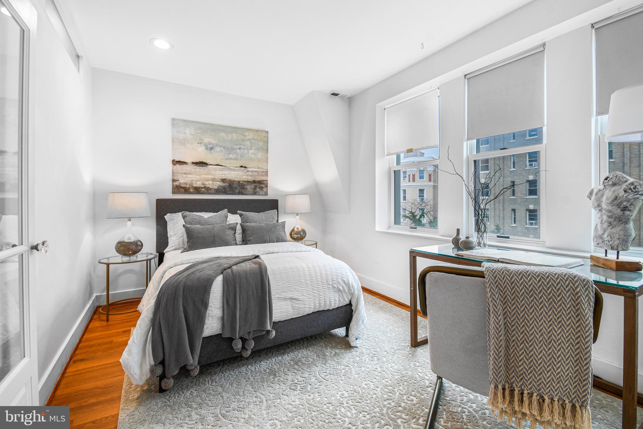 2013 Columbia Road Northwest, Unit E Washington, DC 20009 - Photo 14 of 25 Gallery Image 14