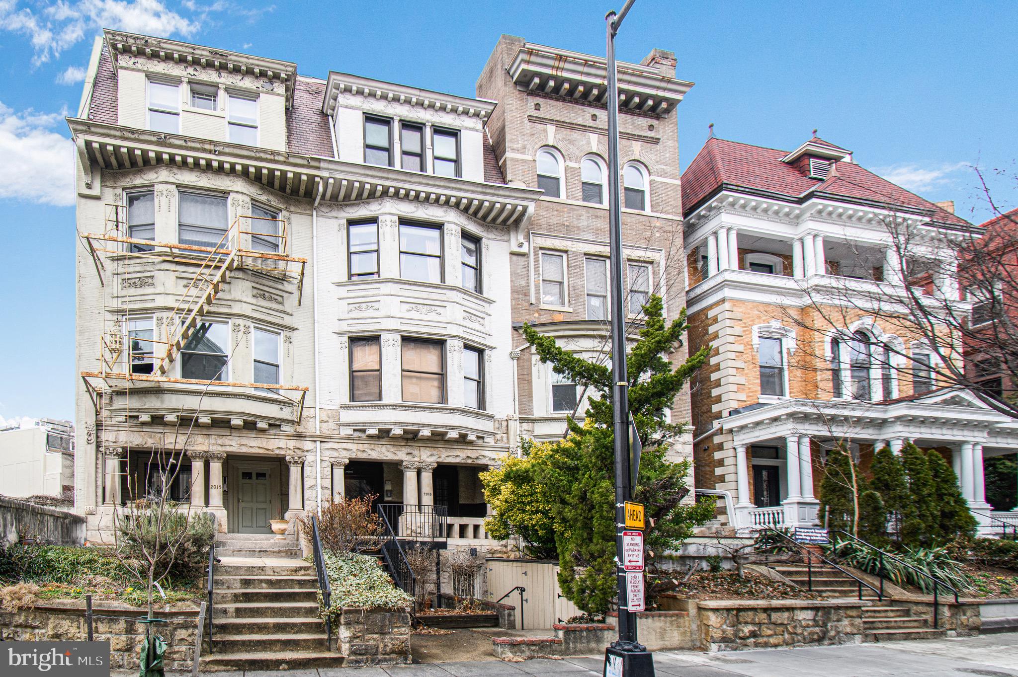 2013 Columbia Road Northwest, Unit E Washington, DC 20009 - Photo 2 of 25 Gallery Image 2