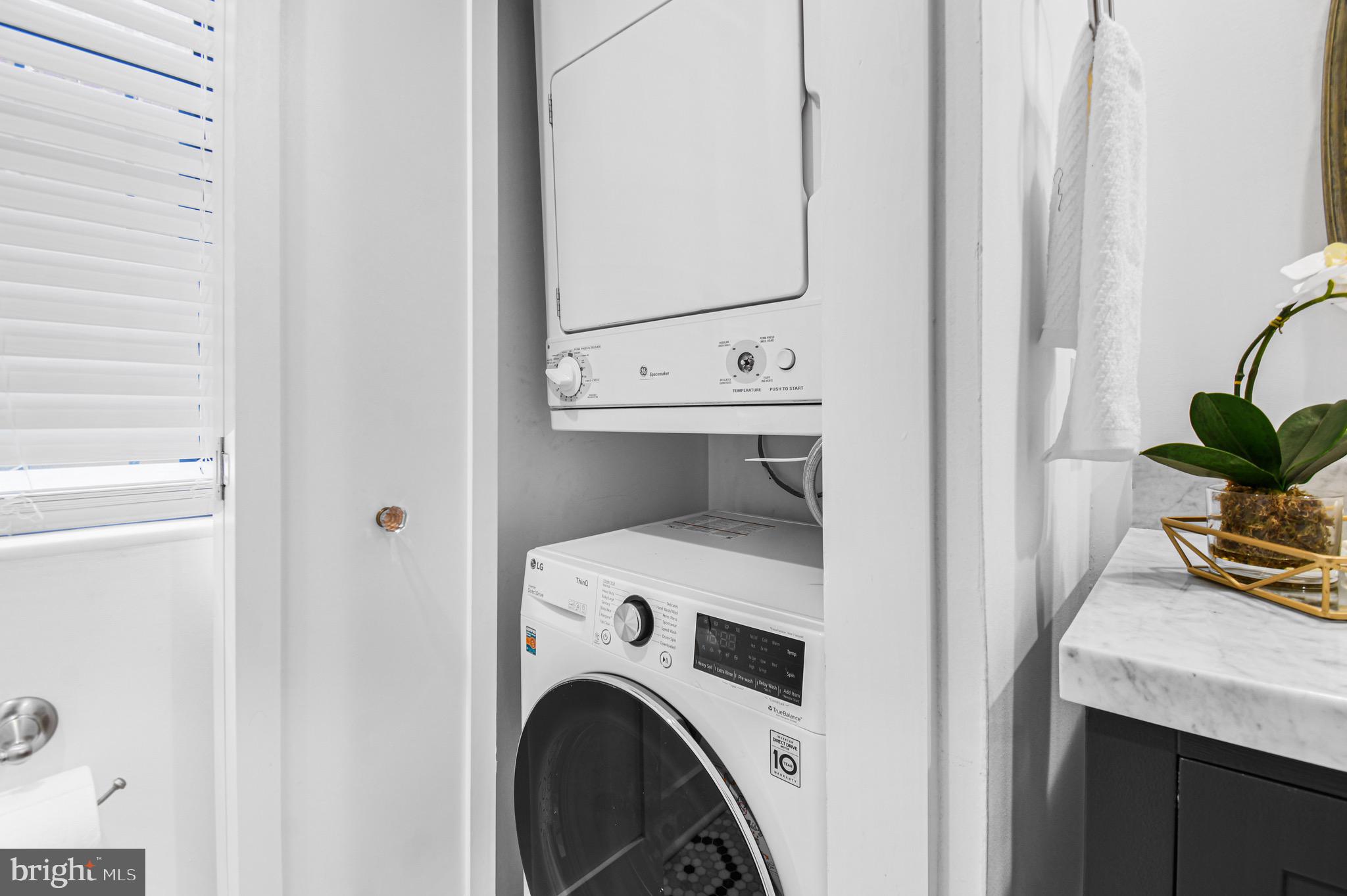 2013 Columbia Road Northwest, Unit E Washington, DC 20009 - Photo 23 of 25 Gallery Image 23