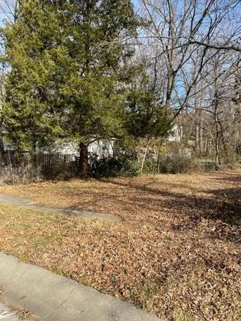 $15,000 | 107 North Crysler Avenue, Independence, MO 64050
