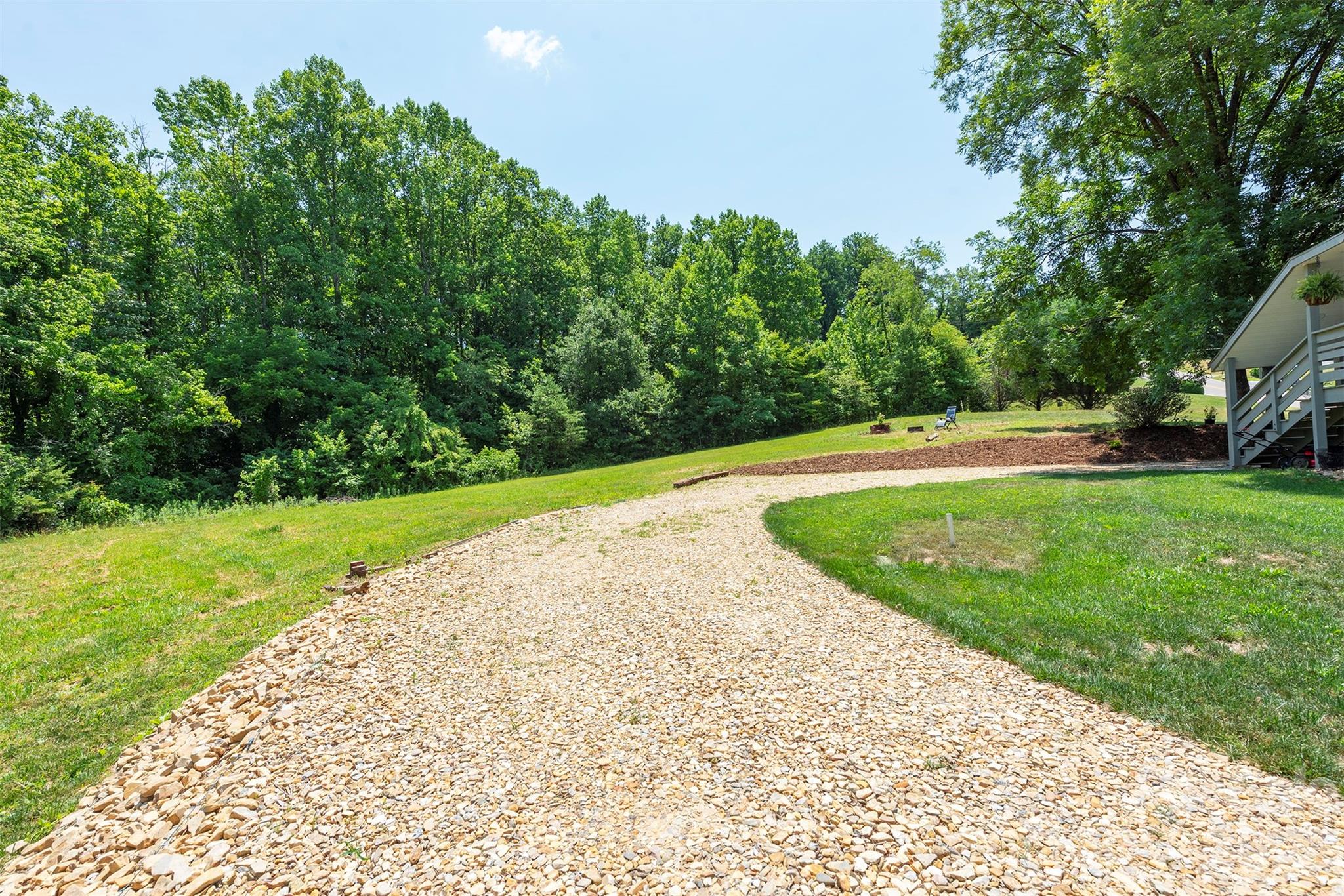 65 Walnut Street Marion, NC 28752 - Photo 31 of 42