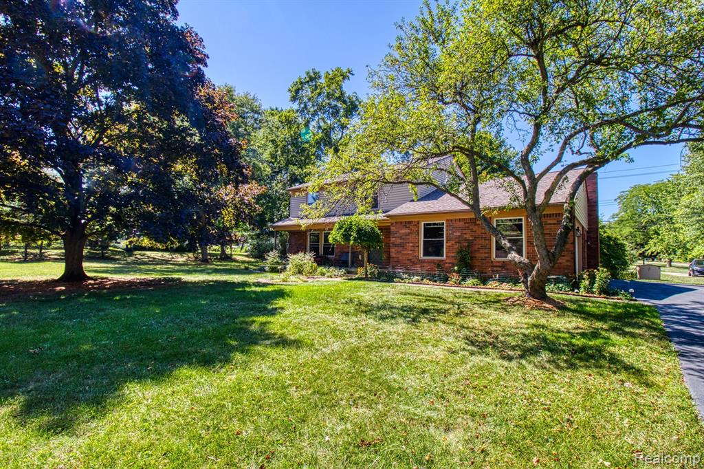1243 Shenandoah Drive Rochester Hills, MI 48306 - Photo 37 of 40