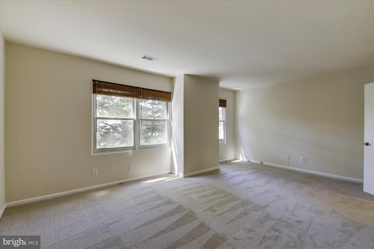 17432 Hoskinson Road Poolesville, MD 20837 - Photo 18 of 21 Gallery Image 18