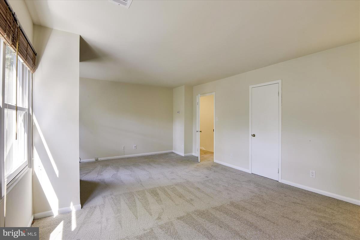 17432 Hoskinson Road Poolesville, MD 20837 - Photo 19 of 21 Gallery Image 19