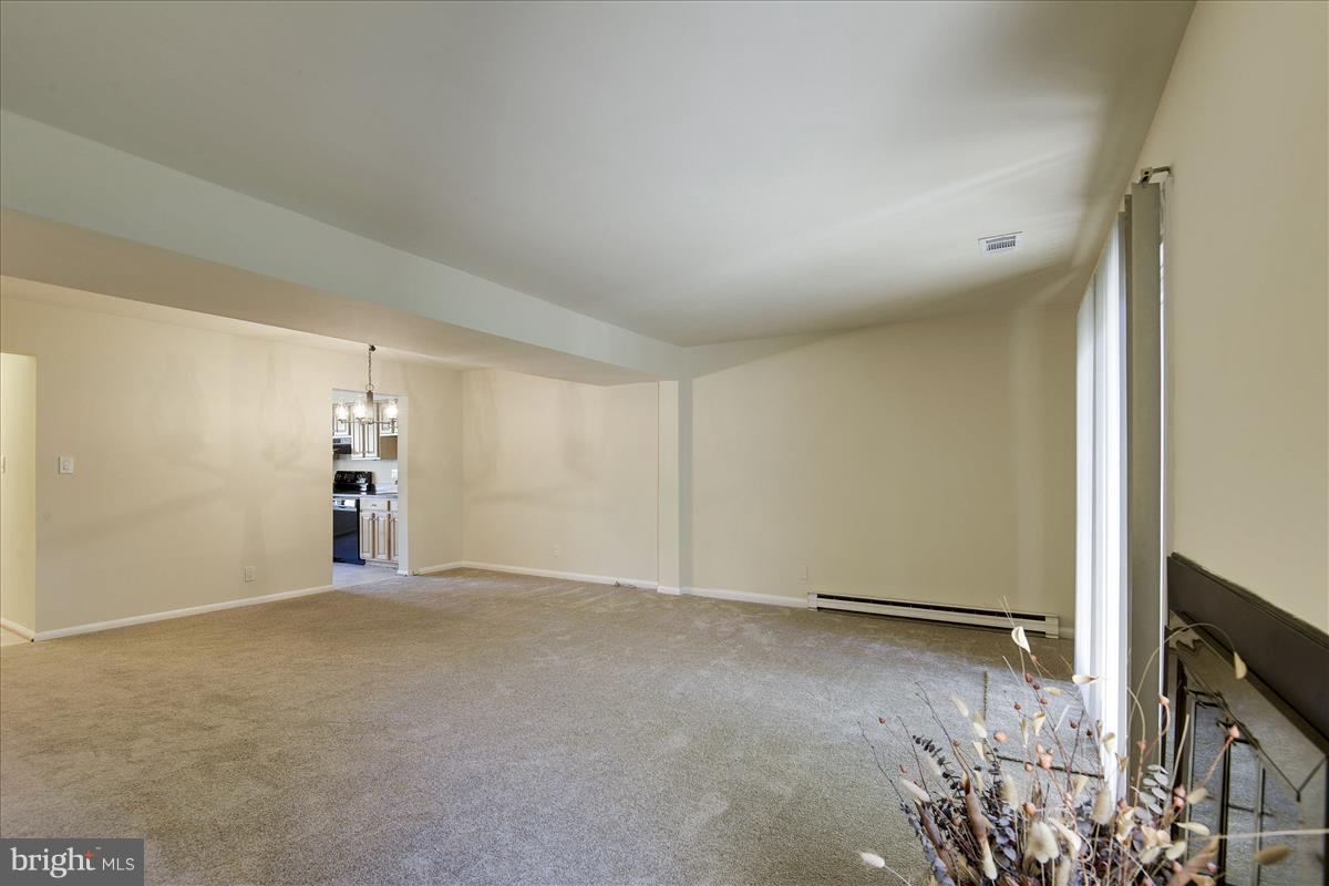 17432 Hoskinson Road Poolesville, MD 20837 - Photo 10 of 21 Gallery Image 10