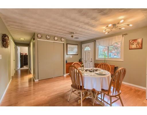 27 Porter Road Chelmsford, MA 01824 - Photo 5 of 24