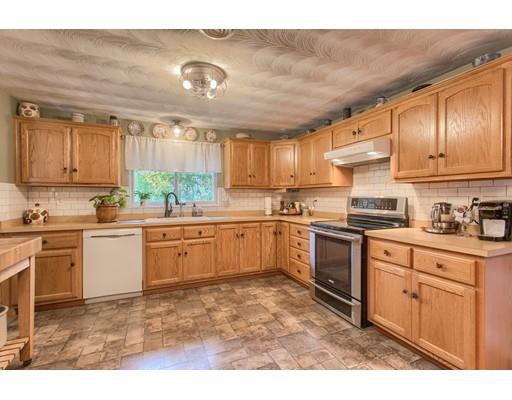 27 Porter Road Chelmsford, MA 01824 - Photo 6 of 24