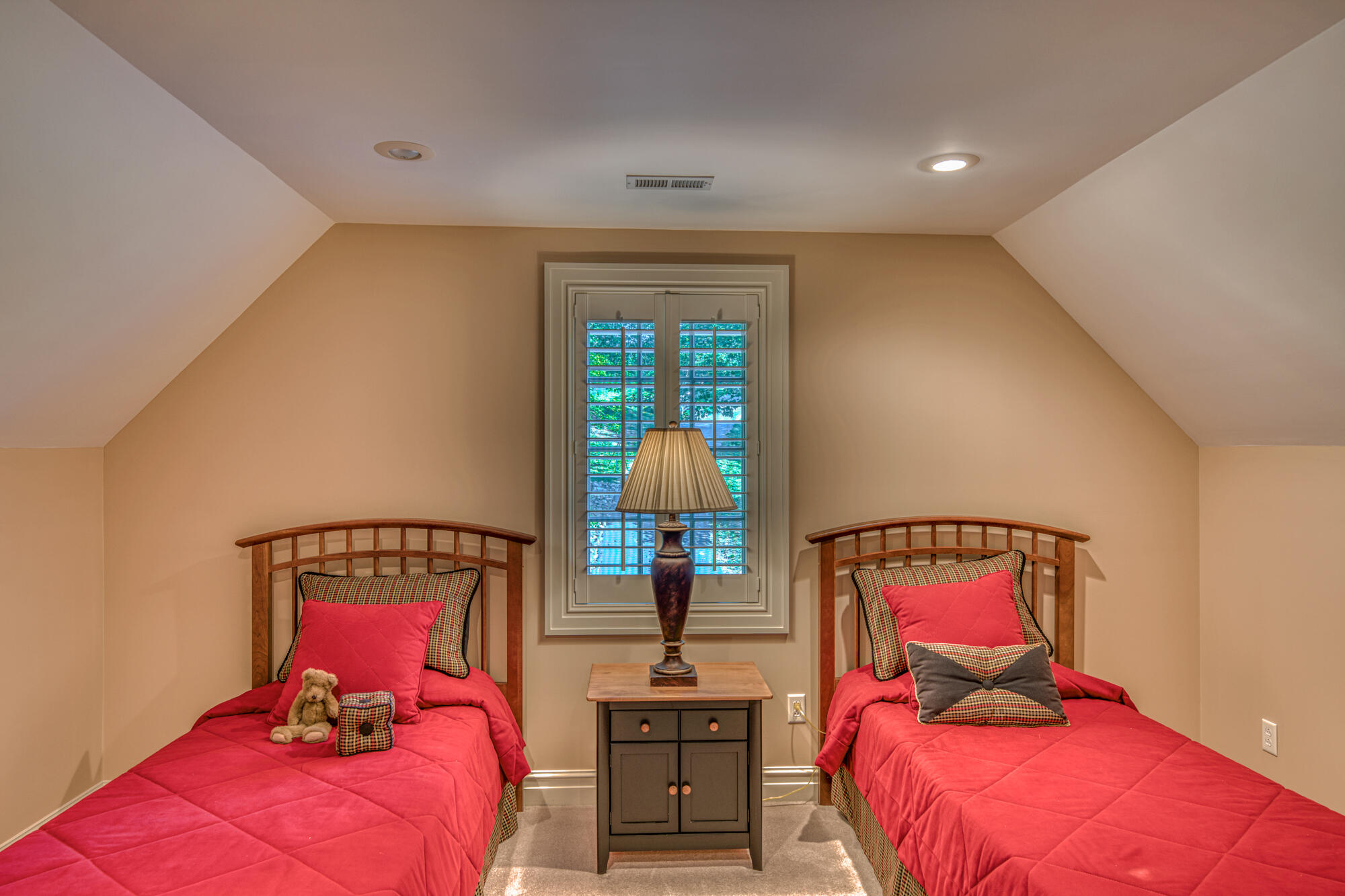 327 Sunset Road Piney Flats, TN 37686 - Photo 32 of 76 Z71_8314_35