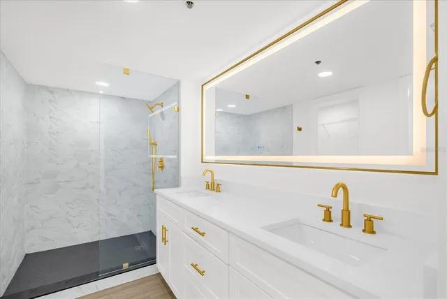 $570,000 | 206 Quayside Circle, Unit 404, Maitland, FL 32751