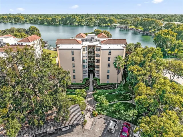 $570,000 | 206 Quayside Circle, Unit 404, Maitland, FL 32751