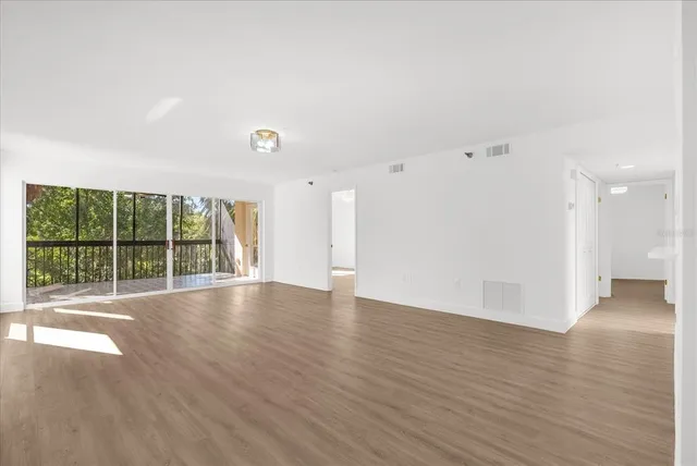 $570,000 | 206 Quayside Circle, Unit 404, Maitland, FL 32751