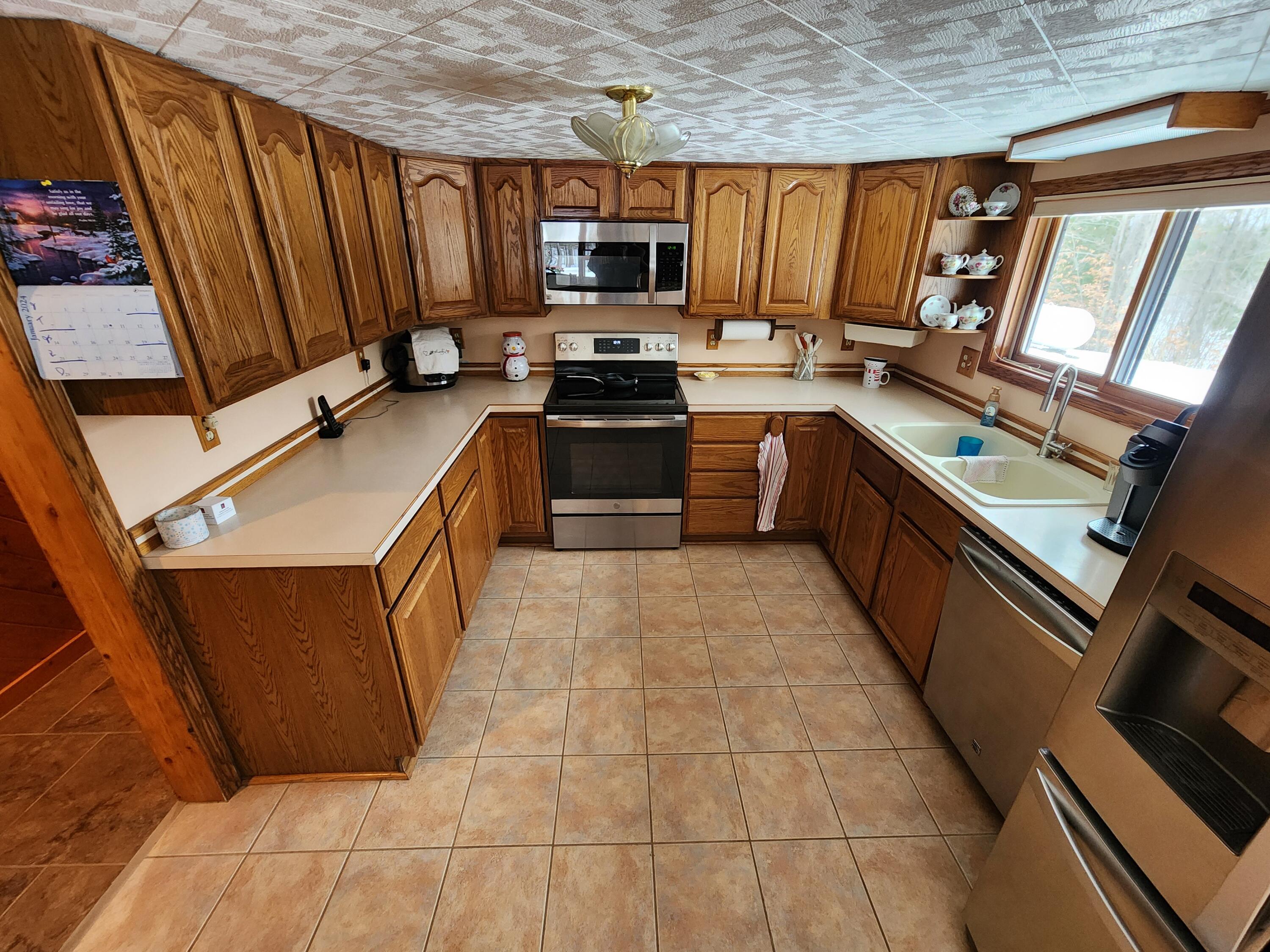 2350 East Kneeland Road Fairview, MI 48621 - Photo 18 of 118 Gallery Image 18