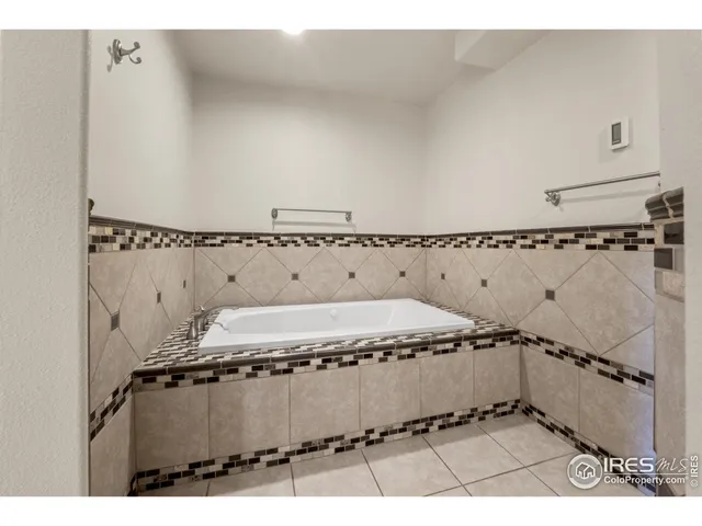 a view of house with a yard