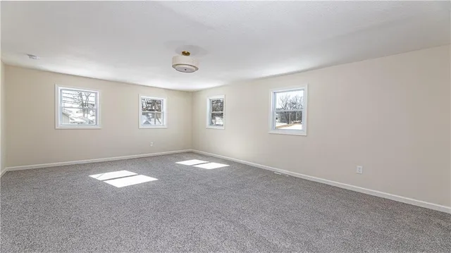 $340,000 | 808 Northeast Russell Rd., Kansas City, MO 64116