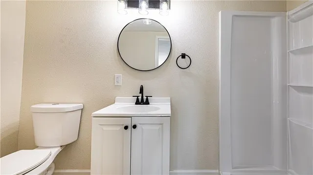 $340,000 | 808 Northeast Russell Rd., Kansas City, MO 64116