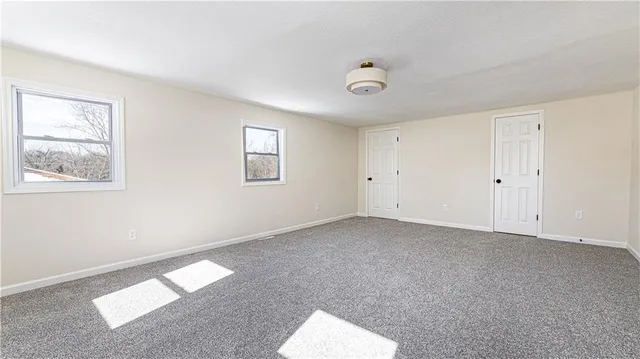 $340,000 | 808 Northeast Russell Rd., Kansas City, MO 64116