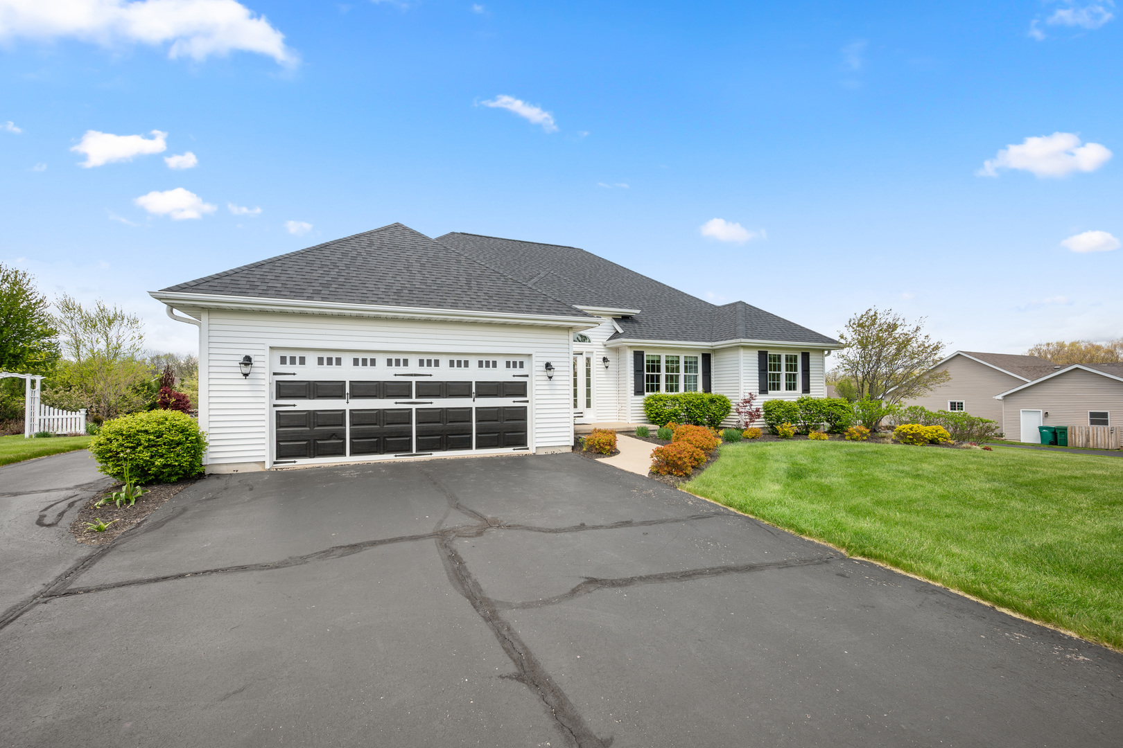 8801 South Rood Road Kingston, IL 60145 - Photo 4 of 50 Gallery Image 4