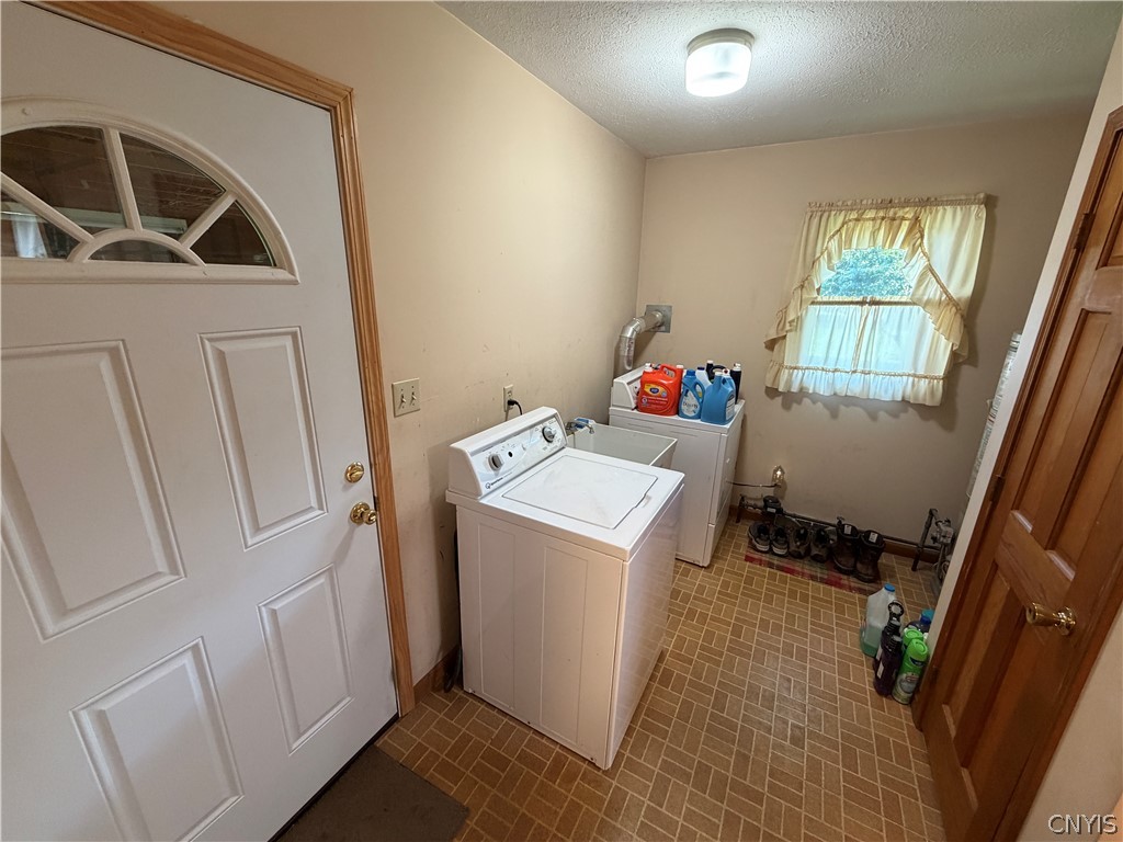 6481 North Manlius Road Manlius, NY 13082 - Photo 38 of 43 Gallery Image 38