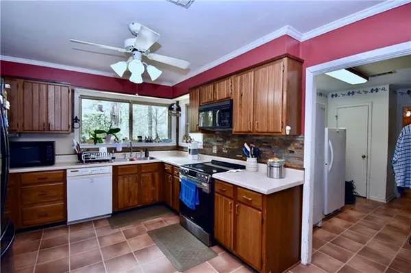 $249,900 | 514 Eagle Drive, Pineville, LA 71360