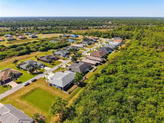 $299,900 | 13348 Southwest Pembroke Circle North, Lake Suzy, FL 34269