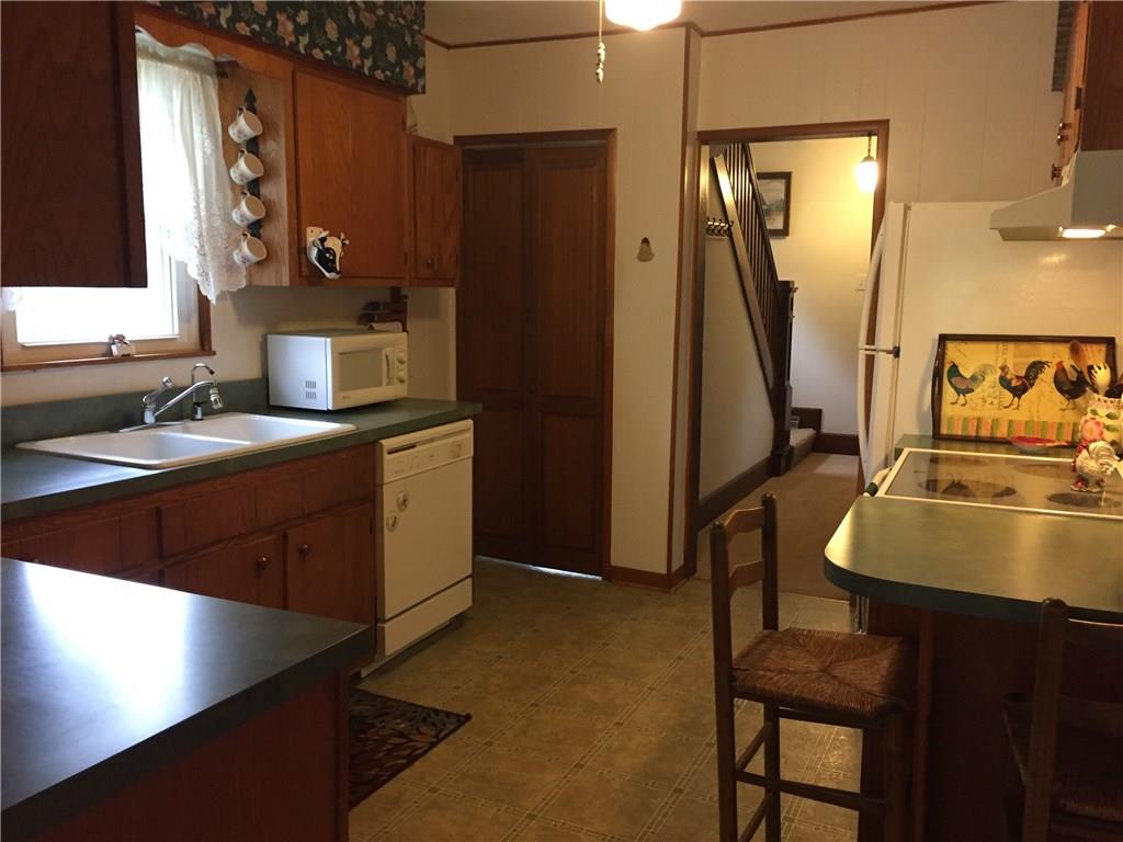 3608 Ellwood Road New Castle, PA 16101 - Photo 3 of 25