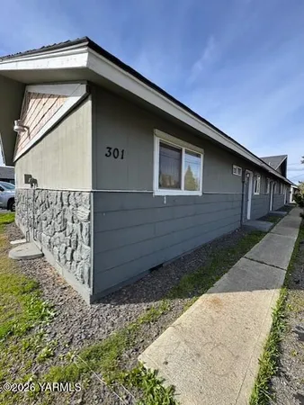 $420,000 | 301 Perry Street, Yakima, WA 98902