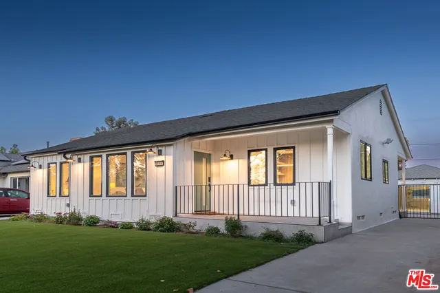 $1,345,000 | 5808 Irvine Avenue, North Hollywood, CA 91601