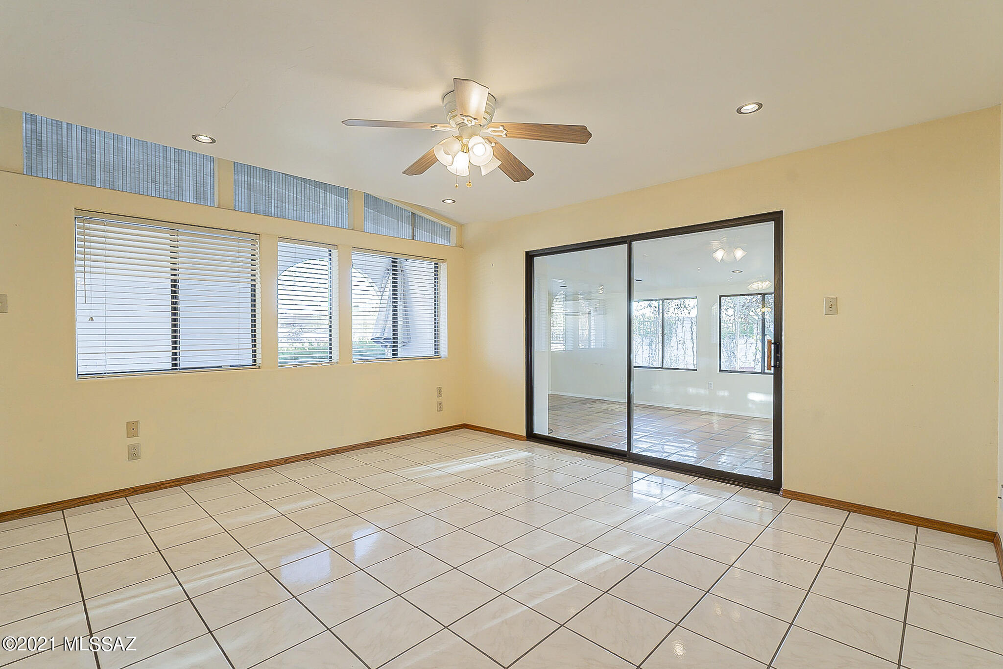 346 West Hardy Road Tucson, AZ 85704 - Photo 13 of 40