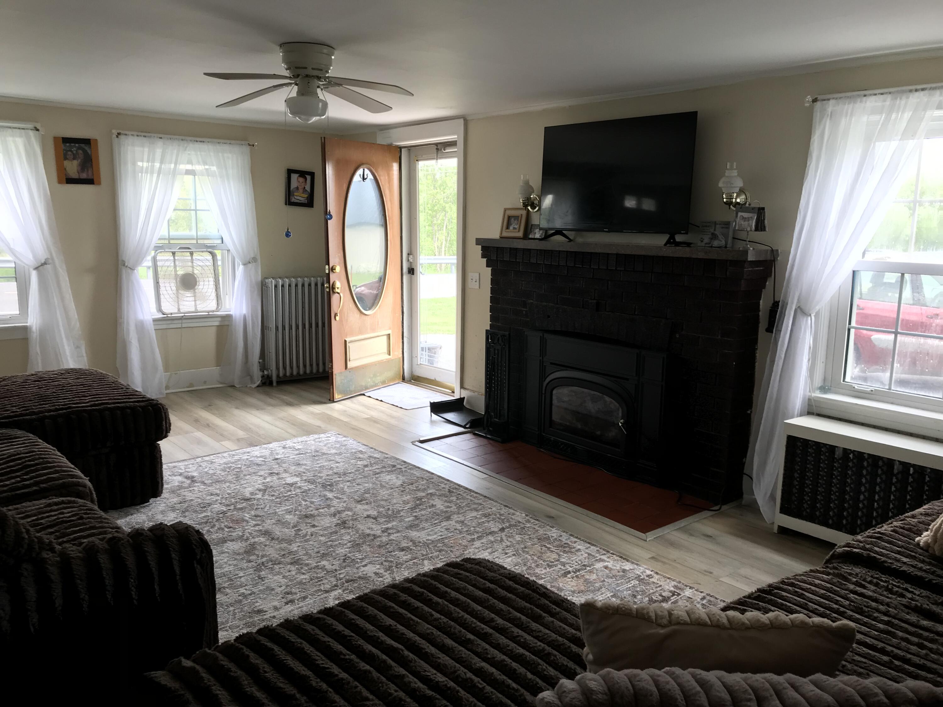 117 South Caribou Road Fort Fairfield, ME 04742 - Photo 29 of 77 Fireplace