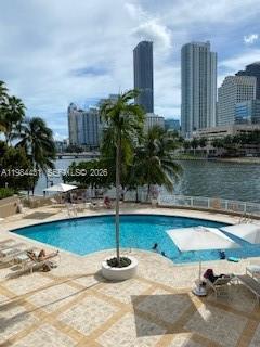 801 Brickell Key Boulevard, Unit 907 Miami, FL 33131 - Photo 2 of 16