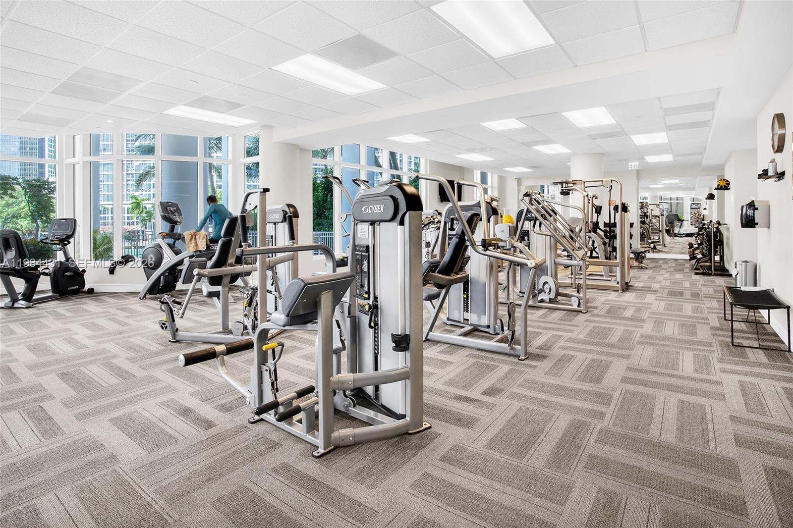 801 Brickell Key Boulevard, Unit 907 Miami, FL 33131 - Photo 40 of 53