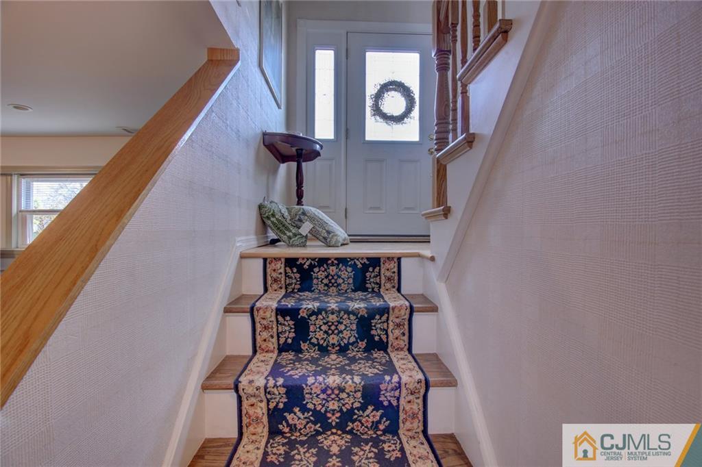 5 McEvoy Road Edison, NJ 08837 - Photo 13 of 22