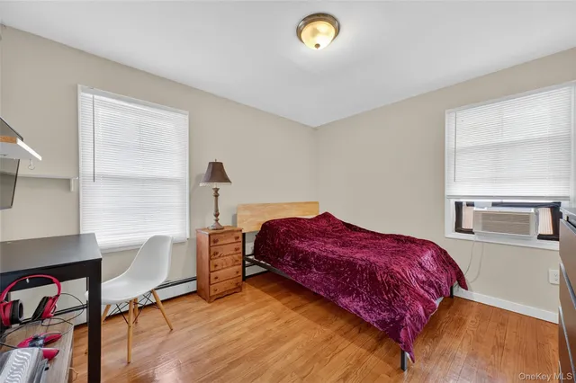 $495,000 | 16 Faye Avenue, New Windsor, NY 12553