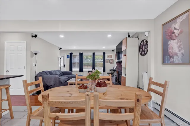 $495,000 | 16 Faye Avenue, New Windsor, NY 12553