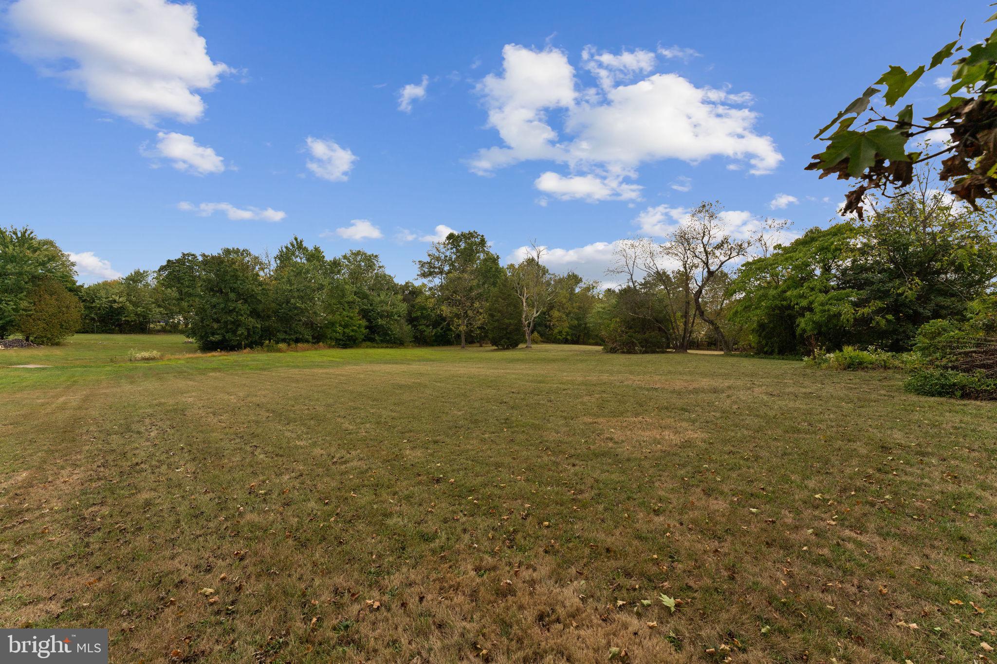 108 Jackson Road Gilbertsville, PA 19525 - Photo 4 of 29 a view of a green field