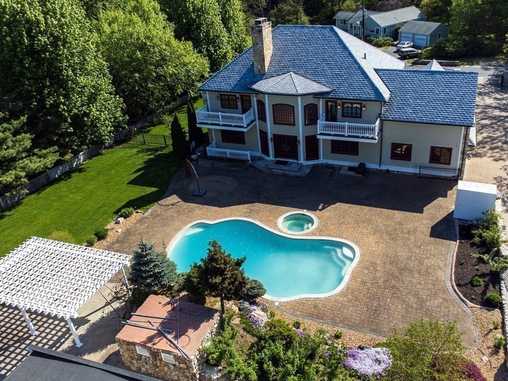 7 Evergreen Avenue Weston, MA 02493 - Photo 37 of 42 an aerial view of a house