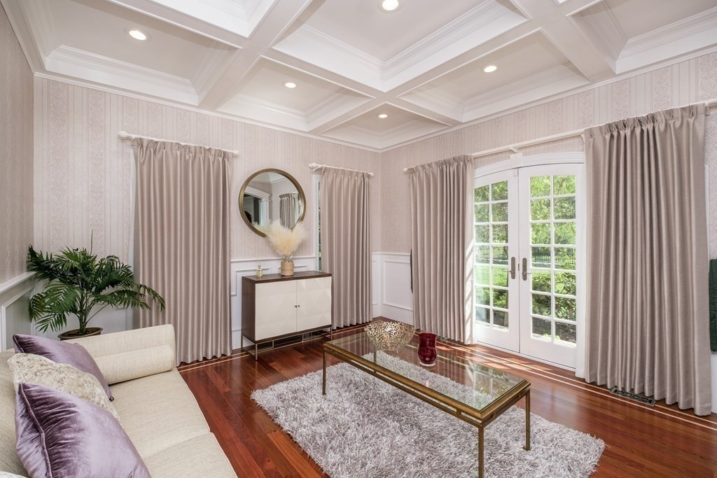 7 Evergreen Avenue Weston, MA 02493 - Photo 8 of 42 a living room with furniture and a window