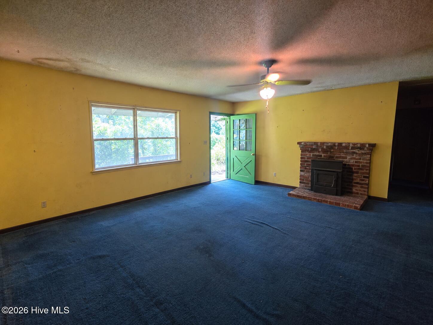 3223 Chandler Road Vanceboro, NC 28586 - Photo 14 of 27 Living room ChatGPT Image Sep 10, 2026, 06_32_55 PM
