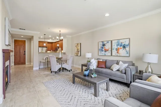 $949,000 | 2881 Meridian Avenue, Unit 217, San Jose, CA 95124