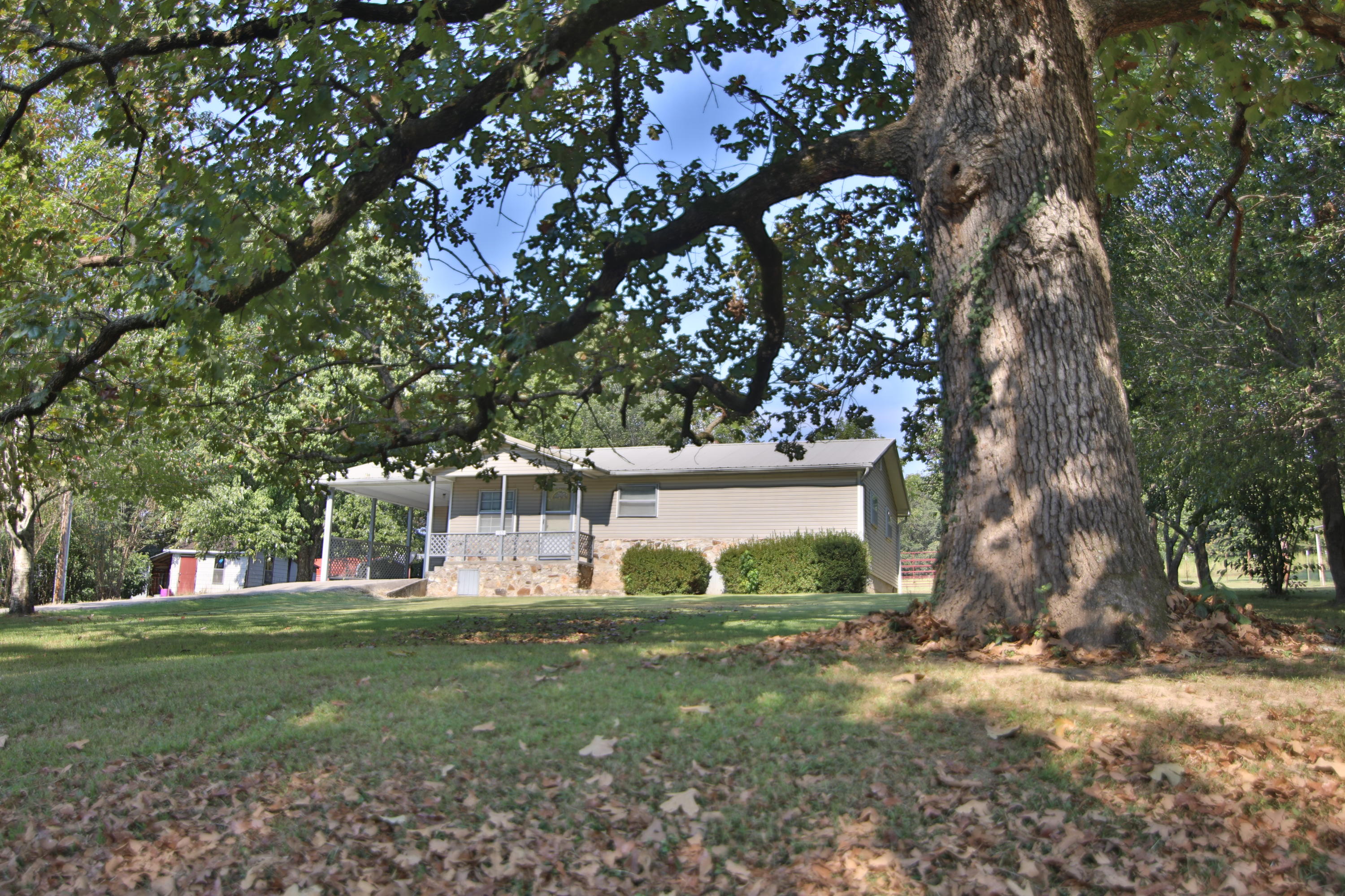 189 North Fairview Road Mammoth Spring, AR 72554 - Photo 1 of 1 Home for Sale in Arkansas 38