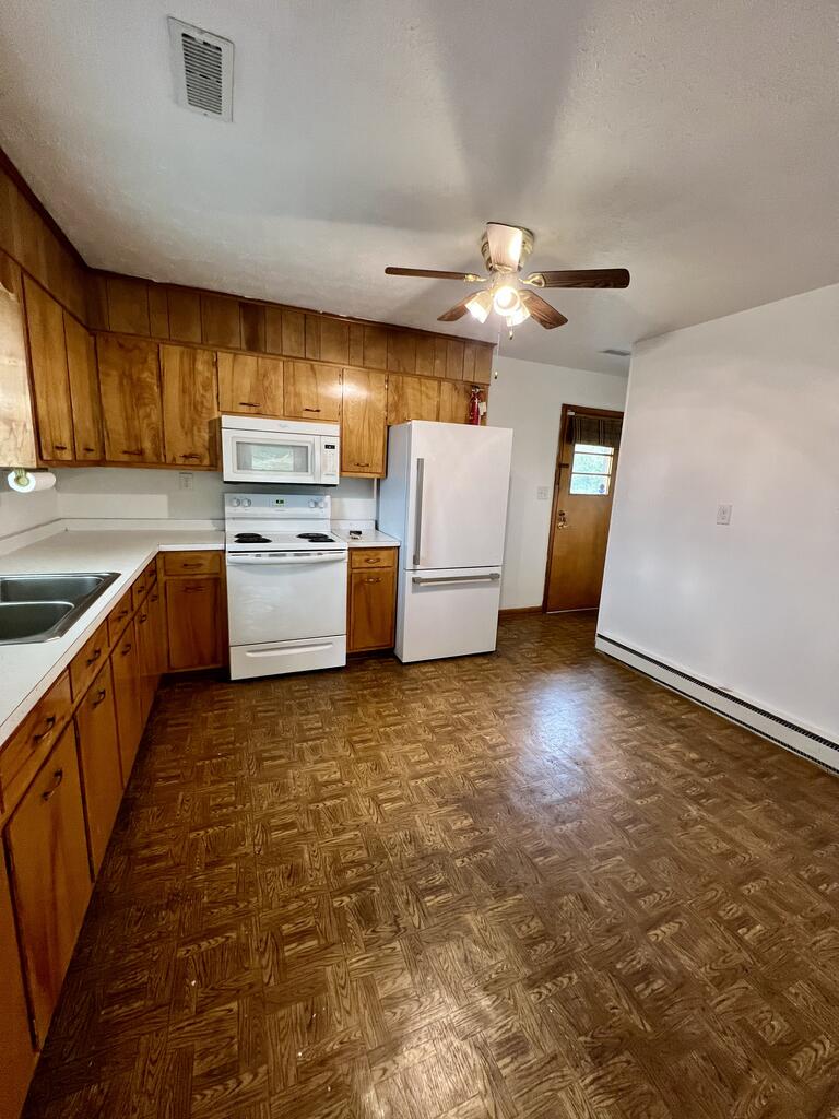481 Co Rte 19/15 Daniels, WV 25832 - Photo 4 of 20 Gallery Image 4