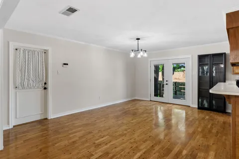 $395,000 | 1110 Hollybluff Street, Austin, TX 78753