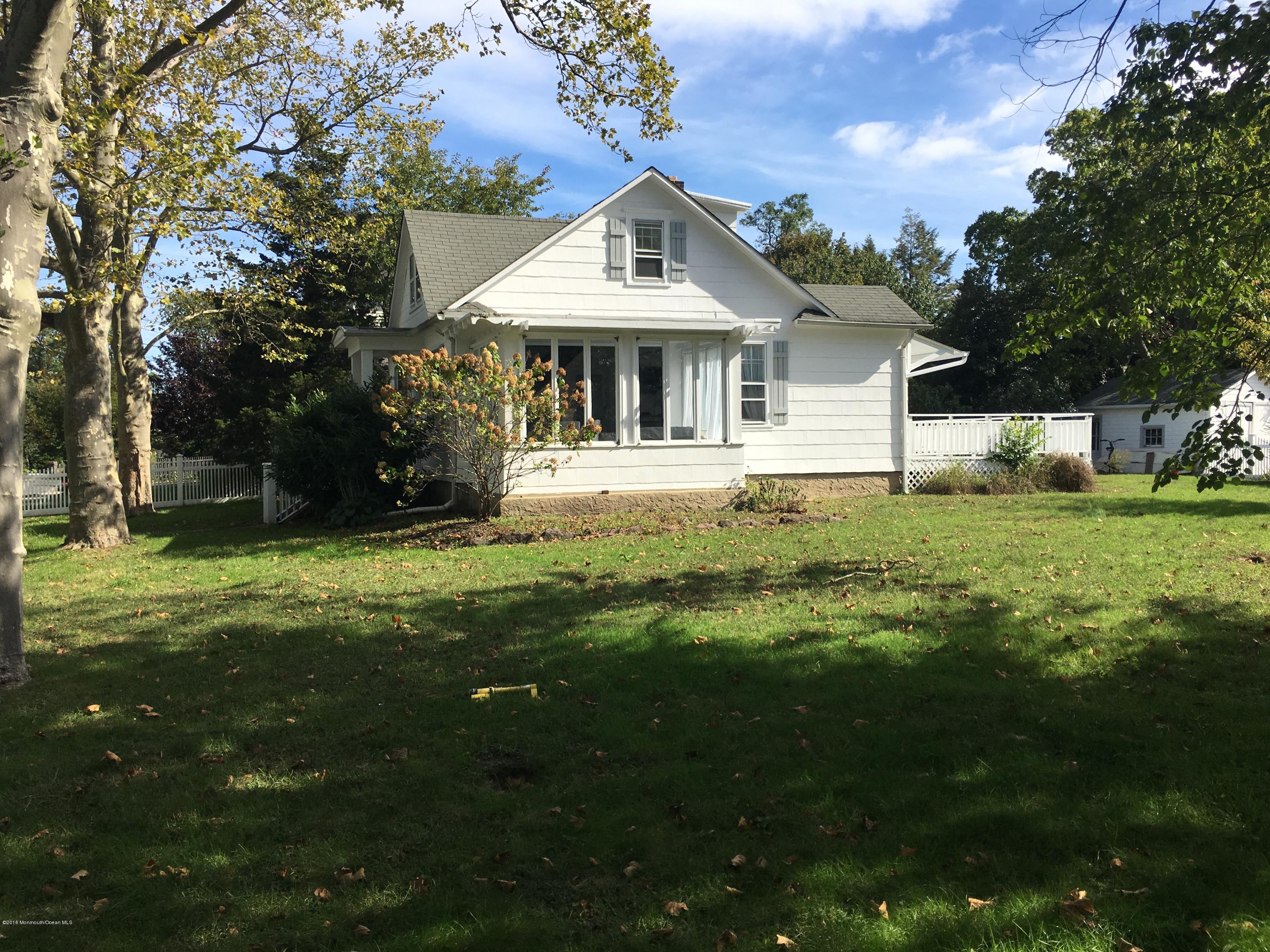 25 River Road Rumson, NJ 07760 - Photo 9 of 9 Yard