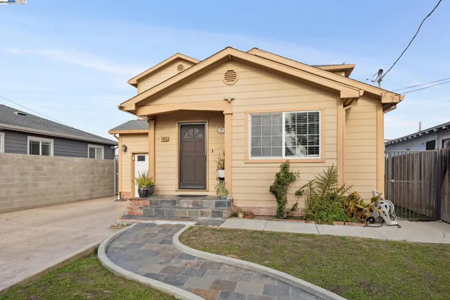$775,000 | 1815 102nd Avenue, Oakland, CA 94603
