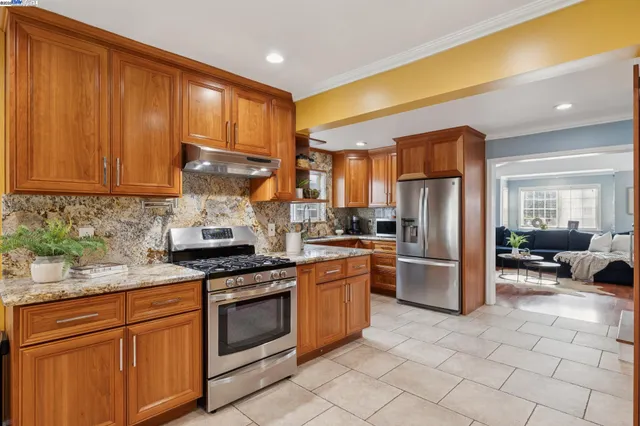 $775,000 | 1815 102nd Avenue, Oakland, CA 94603