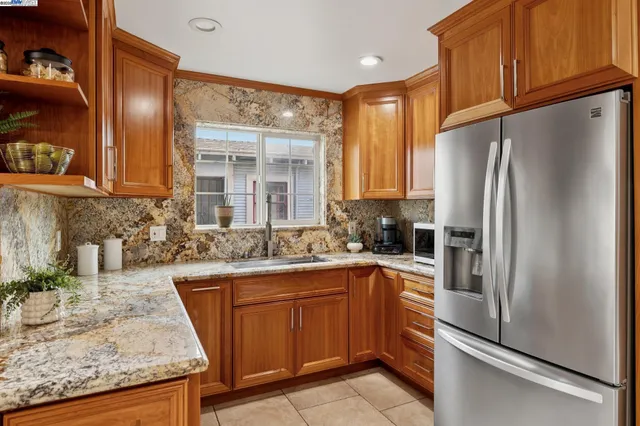 a view of a workspace with furniture