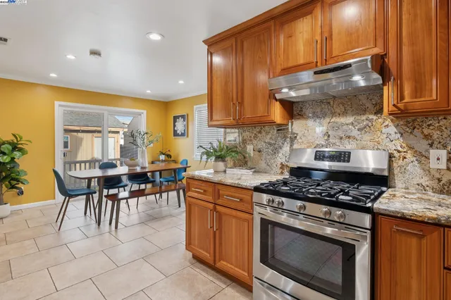 $775,000 | 1815 102nd Avenue, Oakland, CA 94603