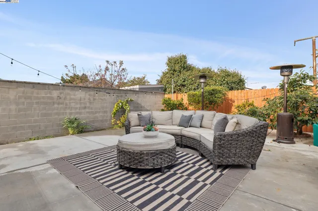 $775,000 | 1815 102nd Avenue, Oakland, CA 94603